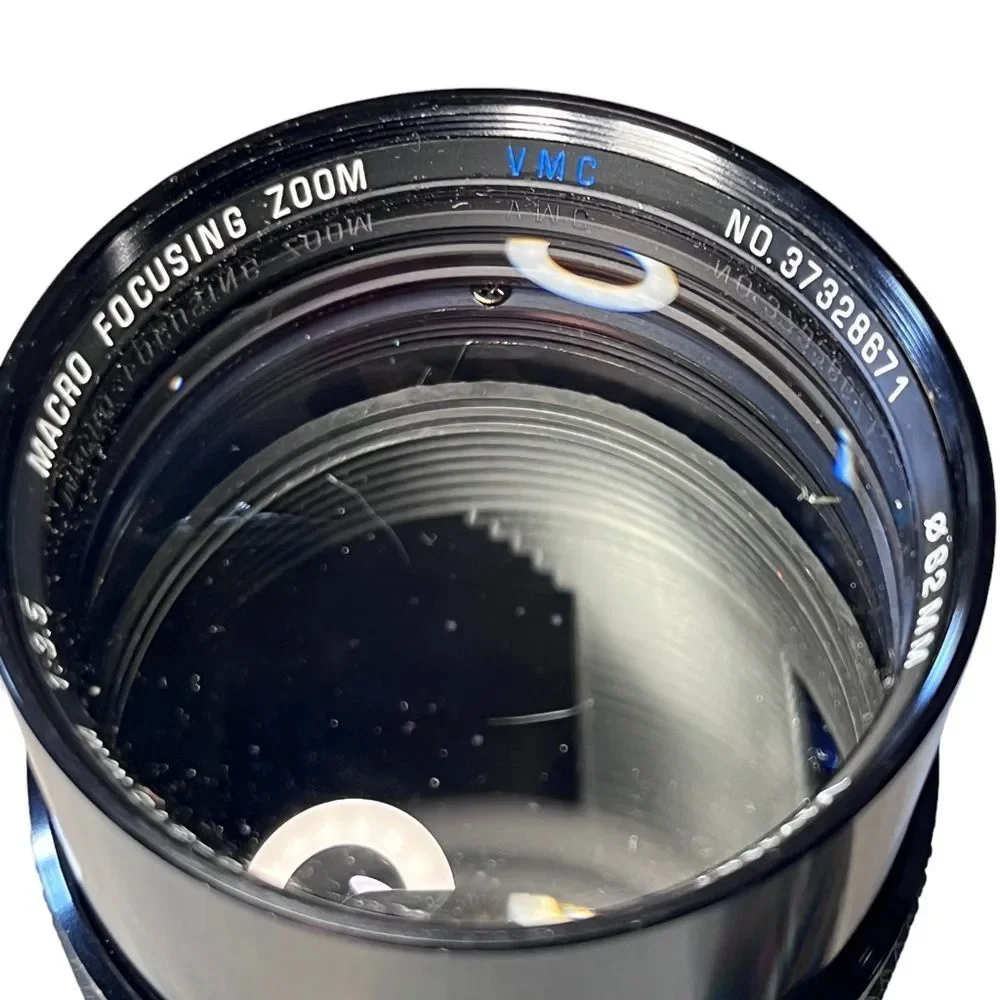 Vivitar SLR Lens 70-210MM 1:3.5 Macro Focusing Zoom for film cameras plus bag